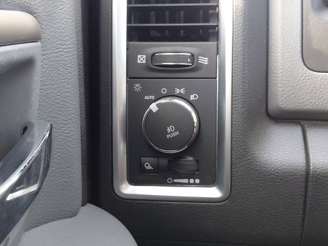 Used 2018 RAM 1500 Big Horn AWD/4WD image 19
