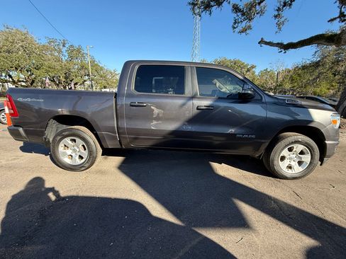 Used 2020 RAM 1500 Big Horn AWD/4WD image 5
