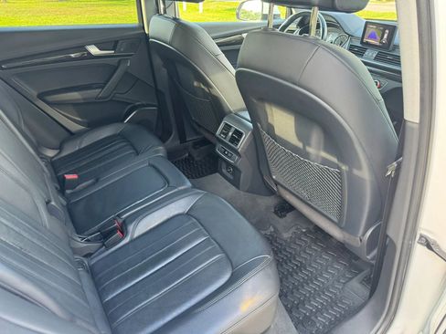 Used 2018 Audi Q5 2.0T Premium w/ Convenience Package AWD/4WD image 30