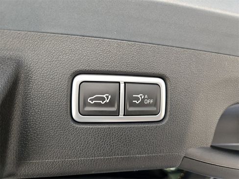 Used 2025 Kia Sorento EX image 34