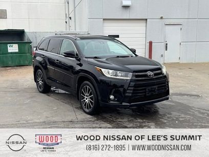 Used 2018 Toyota Highlander SE