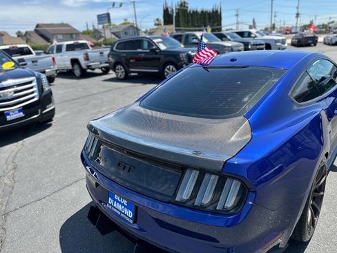 Used 2015 Ford Mustang GT Premium w/ Equipment Group 401A RWD image 8