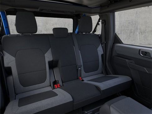 New 2026 Ford Bronco 4-Door image 11