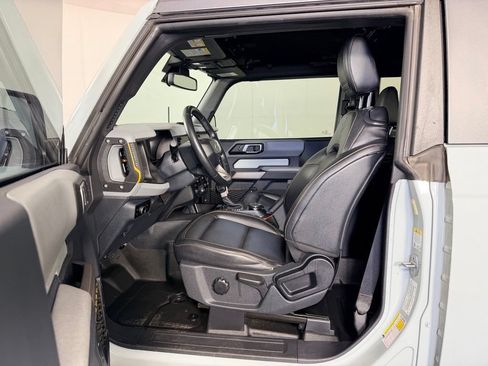 Used 2023 Ford Bronco Badlands AWD/4WD image 25