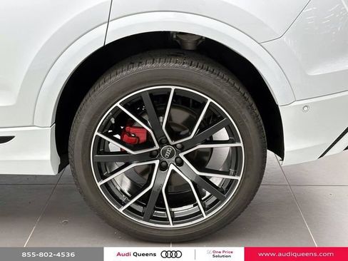Used 2023 Audi Q8 Premium Plus w/ Premium Plus Package AWD/4WD image 8