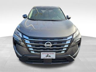 Used 2025 Nissan Rogue SV video 2