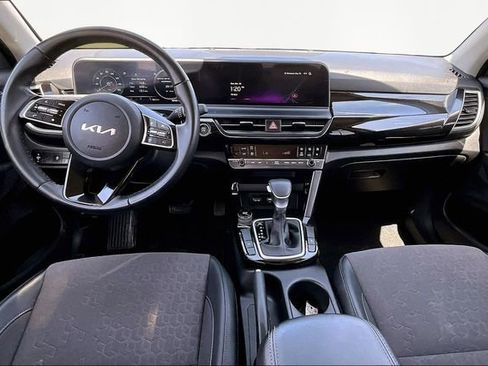 Used 2024 Kia Seltos S FWD image 15