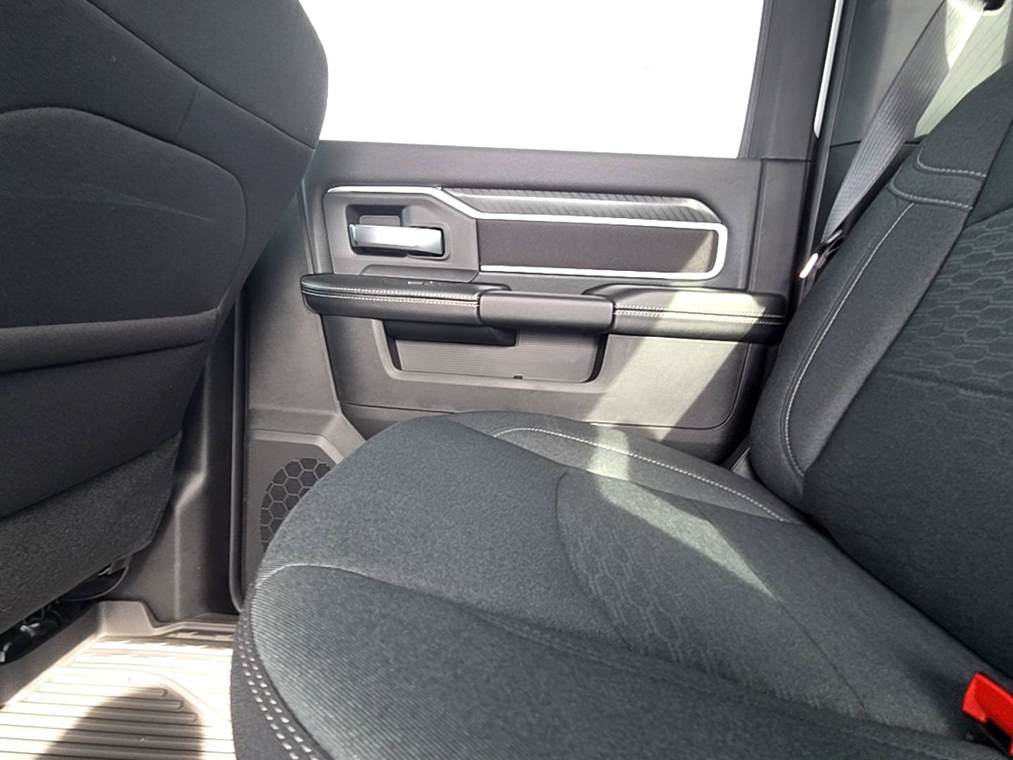 New 2026 RAM 3500 Big Horn AWD/4WD image 10