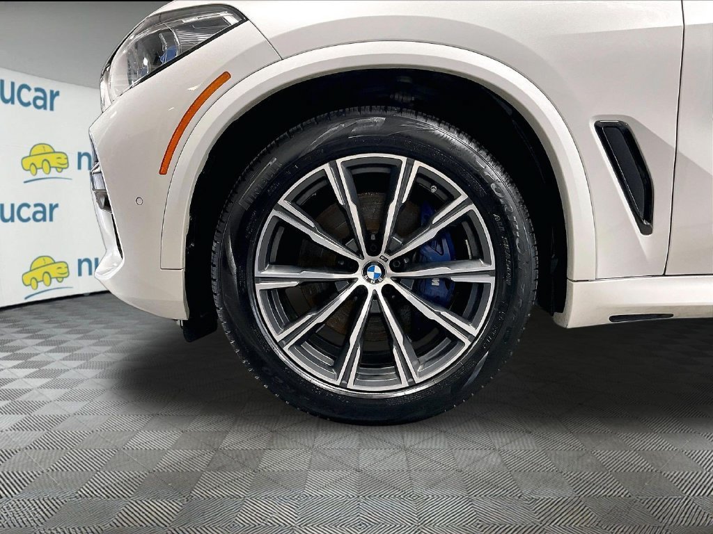 Used 2022 BMW X5 xDrive40i w/ M Sport Package AWD/4WD image 7