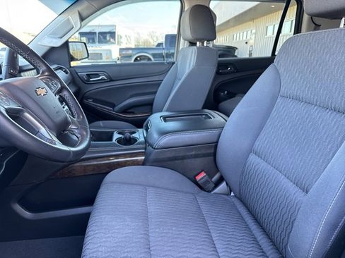 Used 2019 Chevrolet Tahoe LS w/ All-Season Package image 5