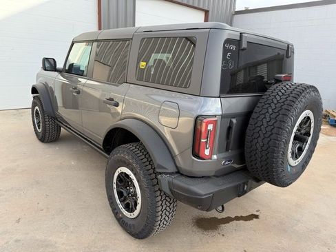 New 2025 Ford Bronco Badlands w/ Sasquatch Package image 6