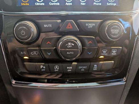 Used 2020 Jeep Grand Cherokee Limited w/ Premium Lighting Group image 22