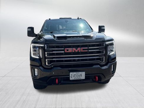 Used 2022 GMC Sierra 2500 AT4 w/ AT4 Preferred Package AWD/4WD image 2
