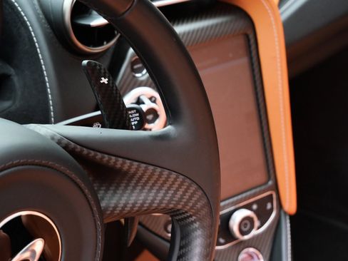 Used 2020 McLaren 720S Luxury image 12