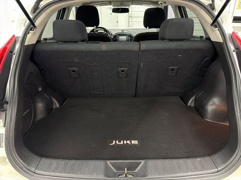 Used 2011 Nissan Juke SV image 24