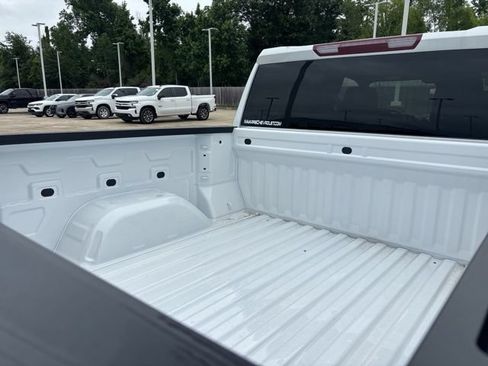 New 2026 Chevrolet Silverado 1500 Custom RWD image 30