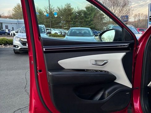 Used 2023 Hyundai Tucson Limited w/ Cargo Package AWD/4WD image 47