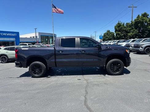 Used 2023 Chevrolet Silverado 1500 LT Trail Boss w/ Protection Package AWD/4WD image 8