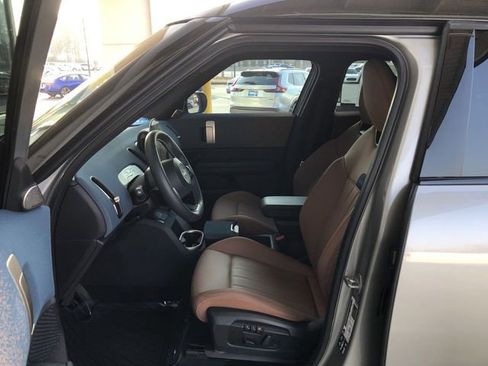 Used 2025 MINI Cooper Countryman S w/ Comfort Package Max image 14