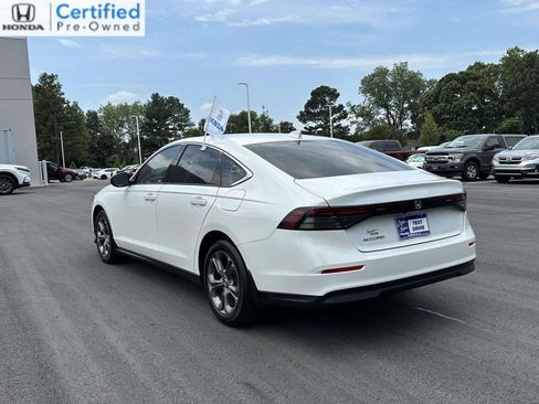 Certified 2024 Honda Accord EX image 24