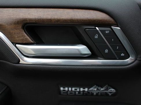 Used 2023 Chevrolet Silverado 1500 High Country w/ High Country Premium Package image 30