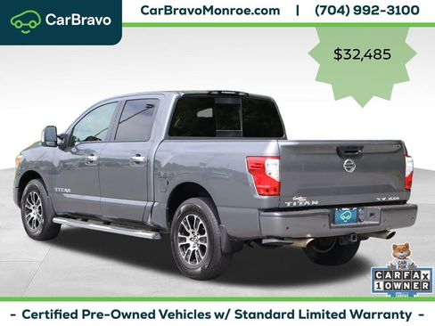 Used 2021 Nissan Titan SV w/ SV Convenience Package AWD/4WD image 4
