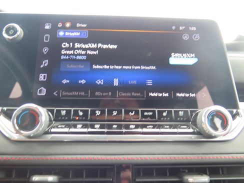 Used 2024 Chevrolet Colorado Z71 w/ Z71 Convenience Package 2 image 13