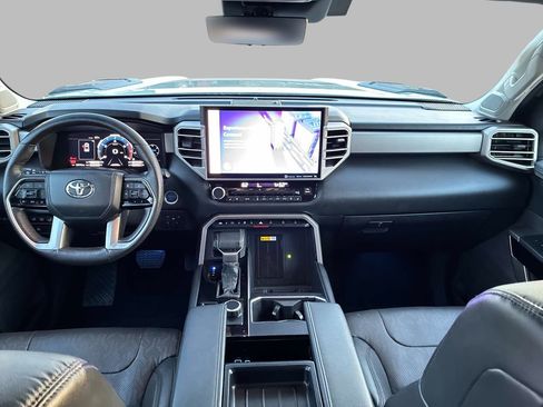 Used 2024 Toyota Tundra Limited AWD/4WD image 19