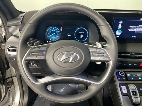 Used 2025 Hyundai Palisade Calligraphy AWD/4WD image 16