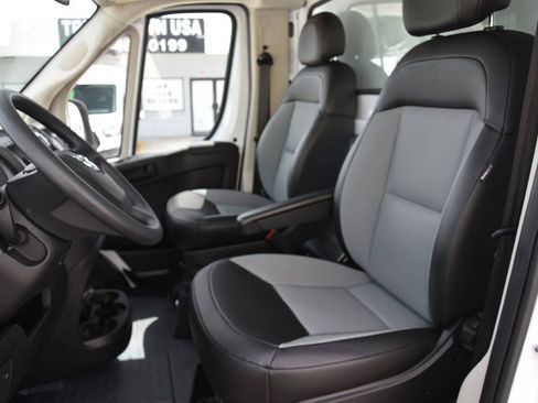 Used 2018 RAM ProMaster 3500 w/ Interior Convenience Group FWD image 7