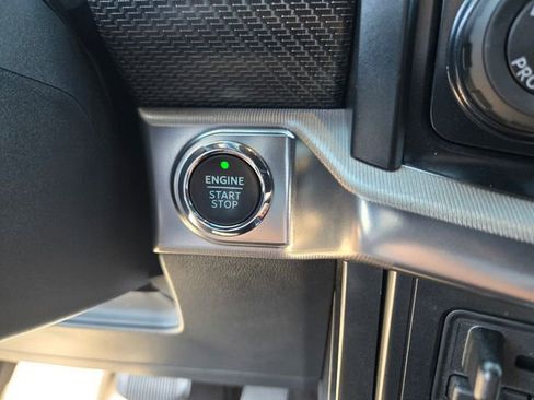 Used 2023 Ford F150 Raptor w/ Raptor 37 Performance Package AWD/4WD image 18