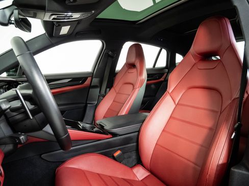 Certified 2024 Porsche Panamera 4 AWD/4WD image 5