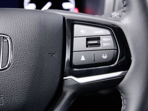 Certified 2025 Honda Odyssey EX-L image 32