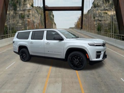 New 2026 Jeep Grand Wagoneer L Limited AWD/4WD image 12