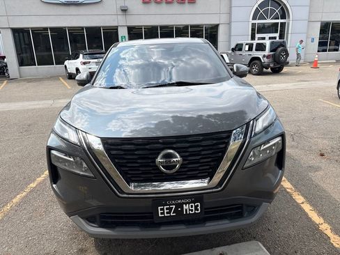 Used 2021 Nissan Rogue SV AWD/4WD image 2