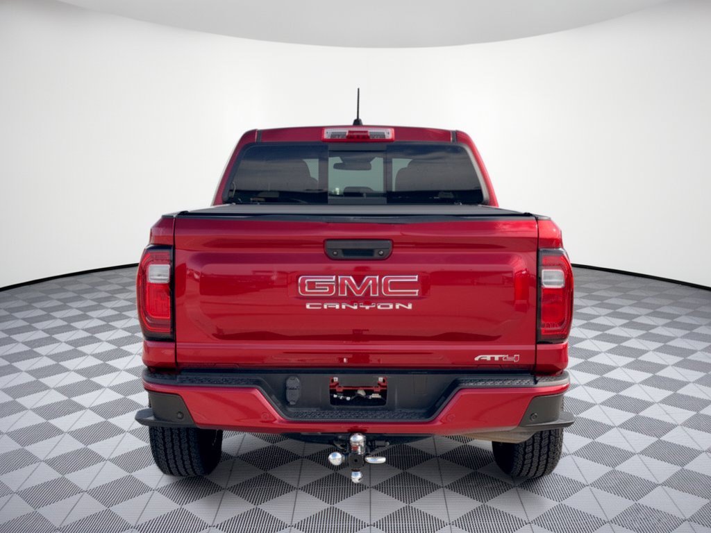 Used 2024 GMC Canyon AT4 w/ AT4 Premium Package AWD/4WD image 11