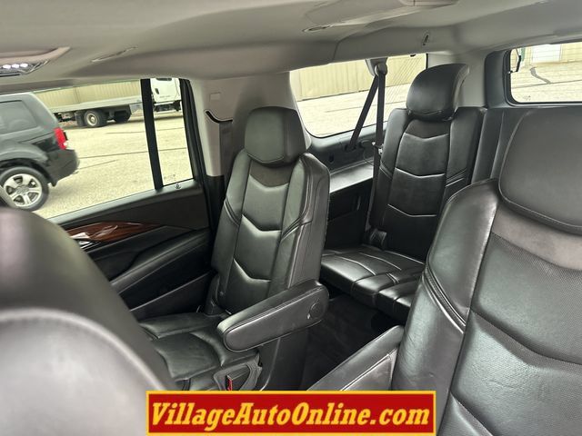 Used 2015 Cadillac Escalade ESV Premium AWD/4WD image 35