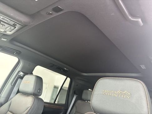 Certified 2024 Chevrolet Tahoe High Country w/ Premium Package image 28