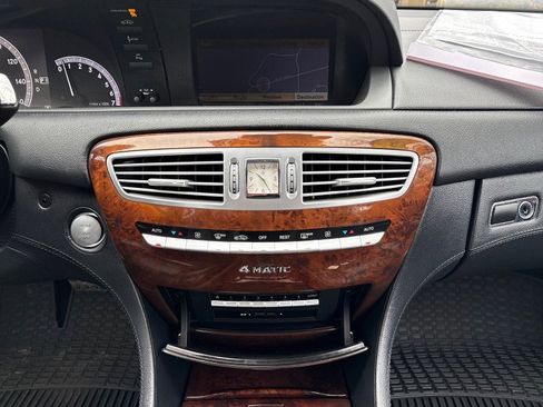 Used 2010 Mercedes-Benz CL 550 4MATIC image 51