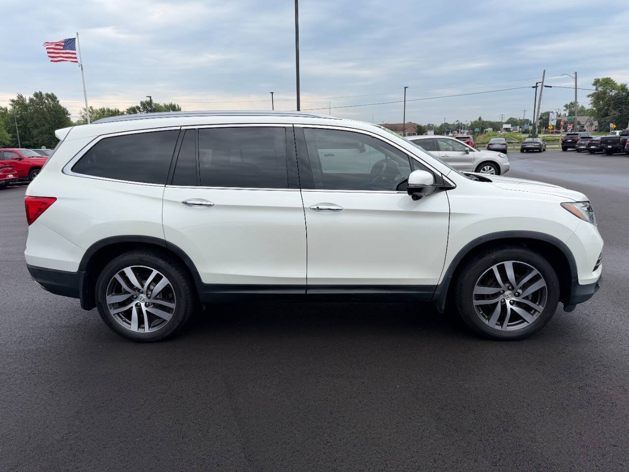 Used 2016 Honda Pilot Touring image 6