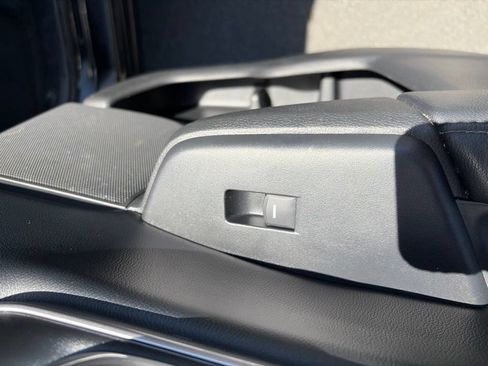 Used 2017 Honda CR-V EX-L image 26
