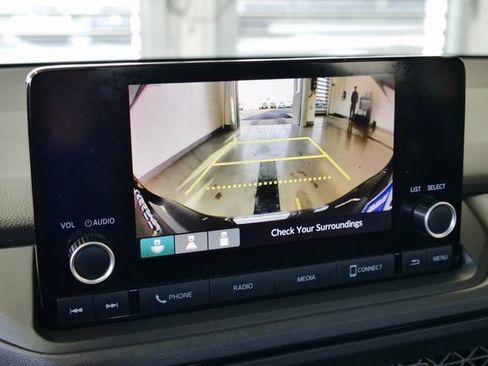 Used 2023 Honda Accord LX image 19