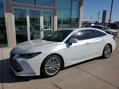 Used 2019 Toyota Avalon Limited