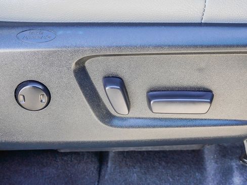 Certified 2018 Toyota Tundra Limited w/ Limited Premium Package image 28