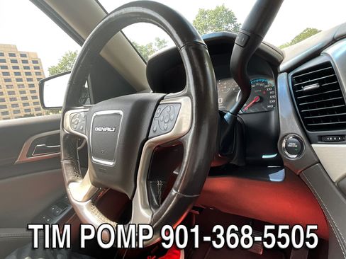 Used 2020 GMC Yukon Denali w/ Open Road Package RWD image 27