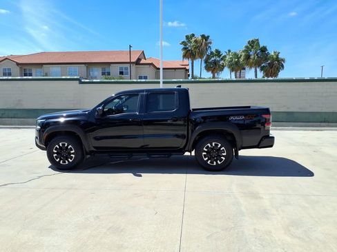 Used 2024 Nissan Frontier PRO-4X w/ Pro Convenience Package AWD/4WD image 2