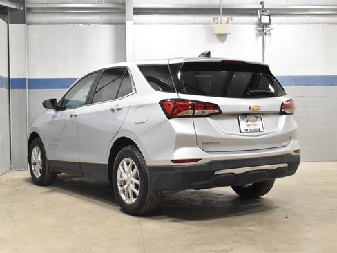 Used 2022 Chevrolet Equinox LT w/ Driver Convenience Package FWD image 22