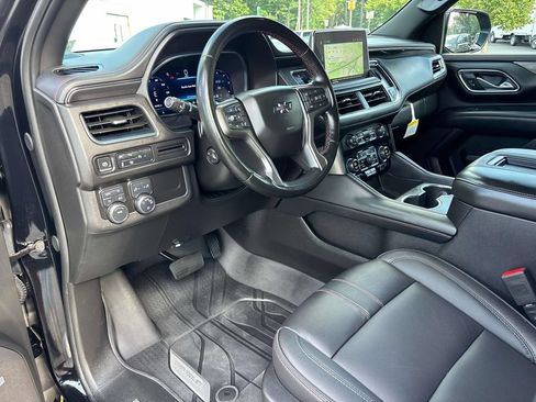 Used 2024 Chevrolet Tahoe RST w/ Luxury Package AWD/4WD image 18
