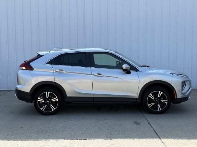 Used 2024 Mitsubishi Eclipse Cross SE AWD/4WD image 3