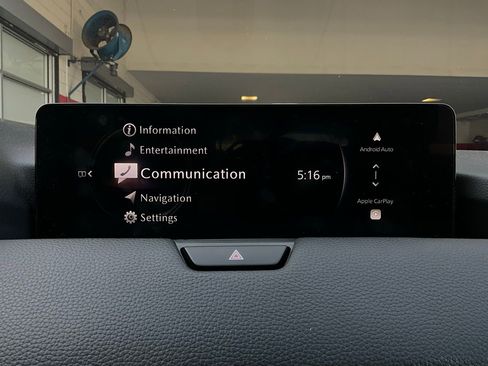 Used 2025 MAZDA CX-70 3.3 Turbo w/ Preferred Package image 32